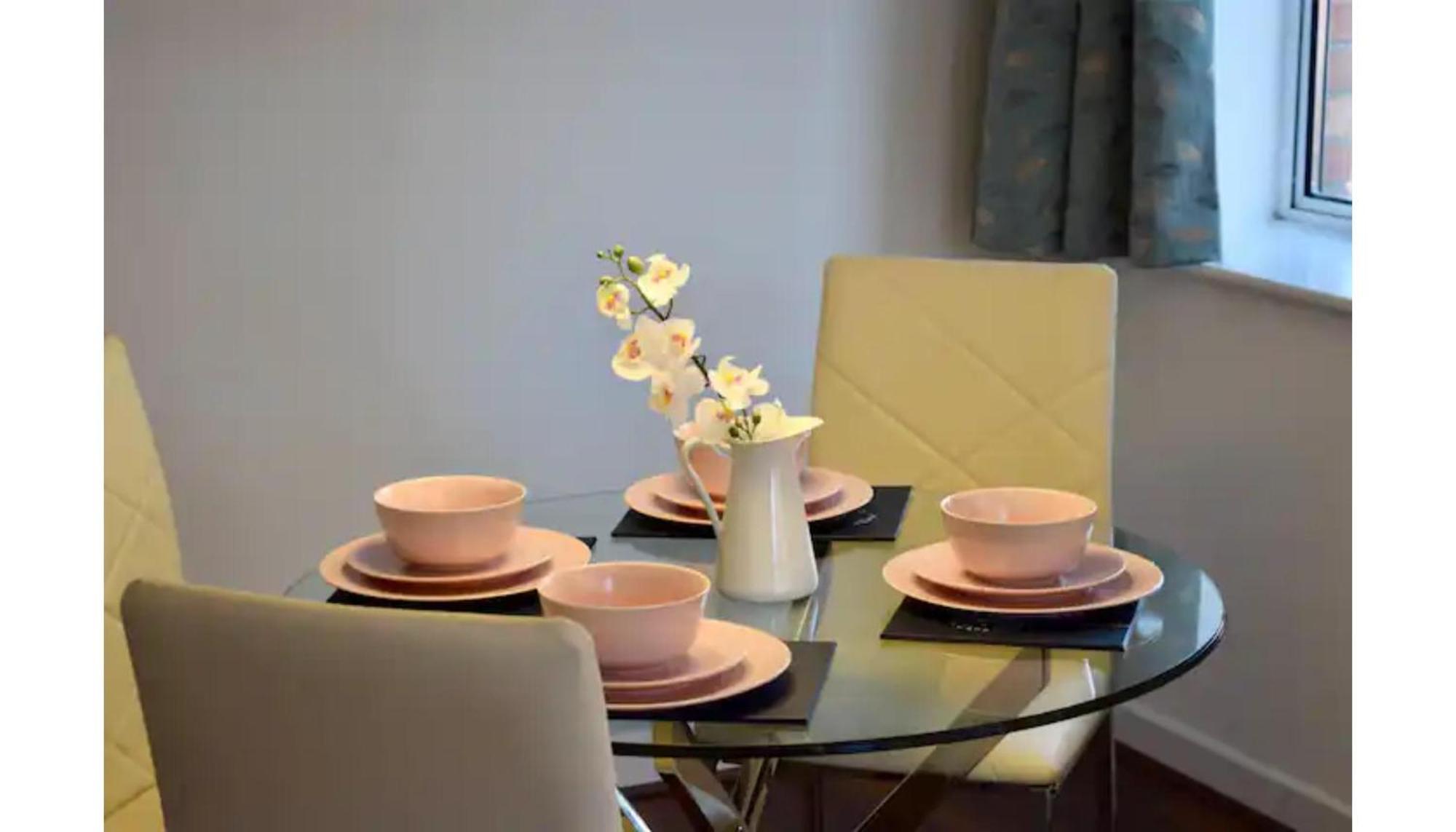 2 Bedroom Apartment Near Historical Christchurch ดับลิน ภายนอก รูปภาพ